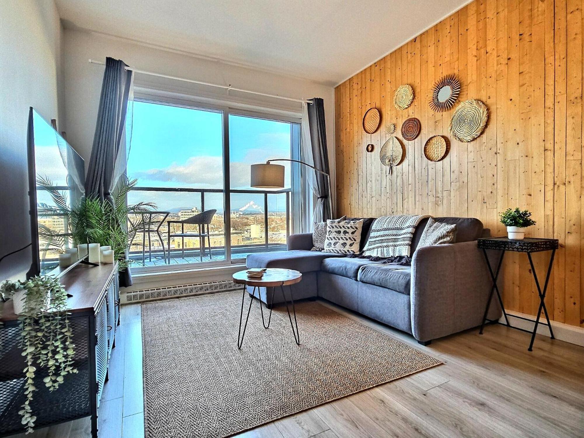 Апартаменты Penthouse With Free Indoor Parking Downtown Квебек Экстерьер фото